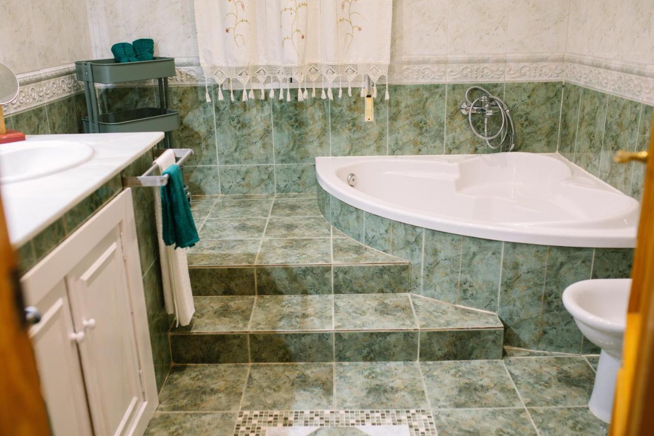 Casa Luxury "El Olivo De Cordoba" Con Jacuzzi Y Parking Privado Guest House Exterior photo